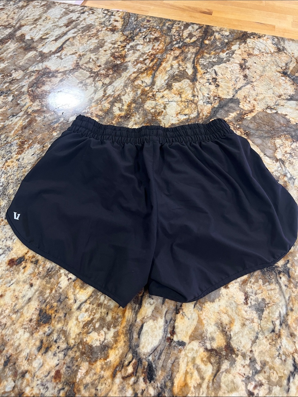 Clementine 2.0 Short 4"  size medium - Picture 5 of 8